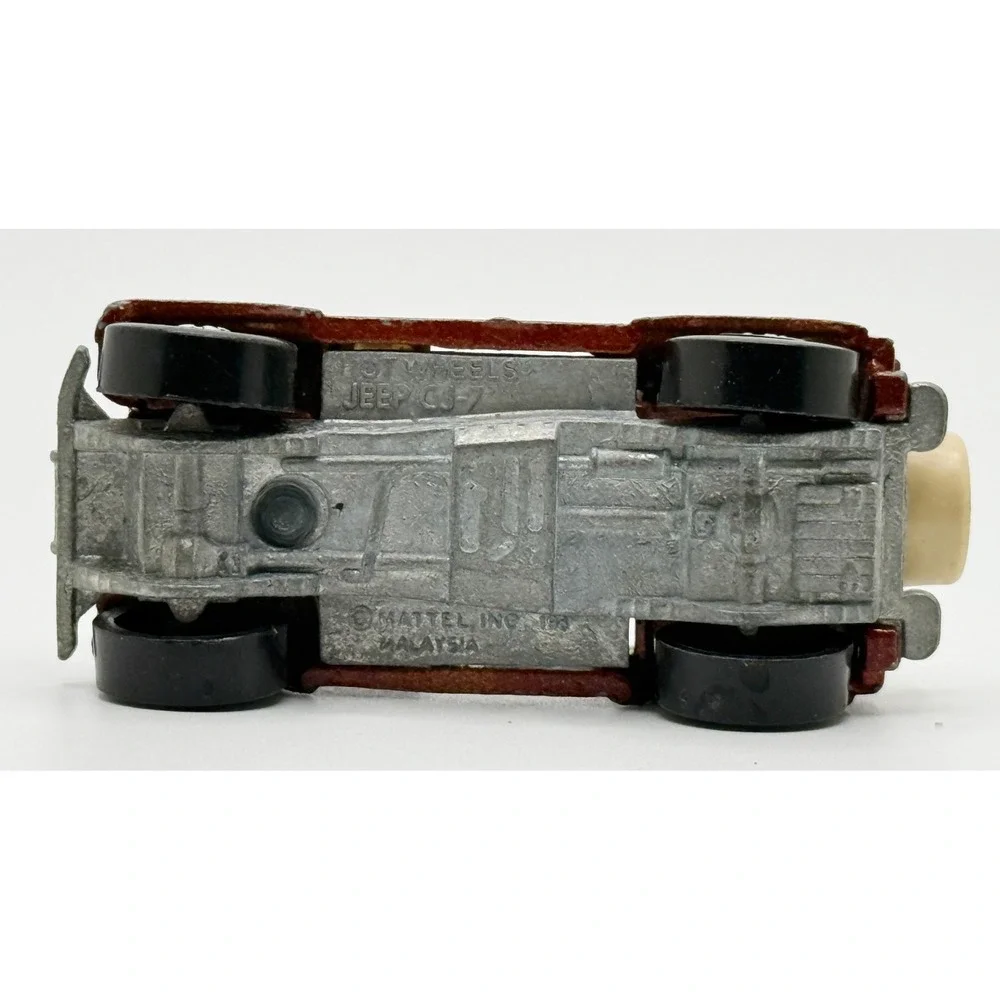Hot Wheels 1981 Jeep CJ-7 1:64‎ Brown Malaysia (NO WINDSHIELD)
